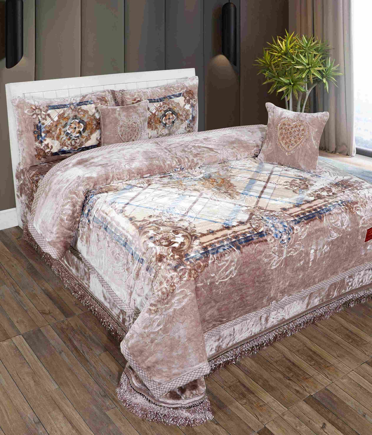 Celebration 6 Piece Bedding Set