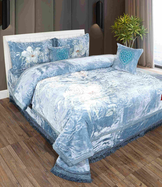 Celebration 6 Piece Bedding Set