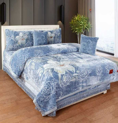 Celebration 6 Piece Bedding Set