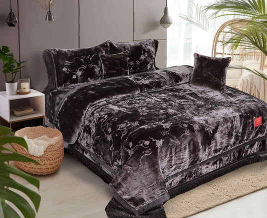 Golden Dreams 6 Piece Bedding Set