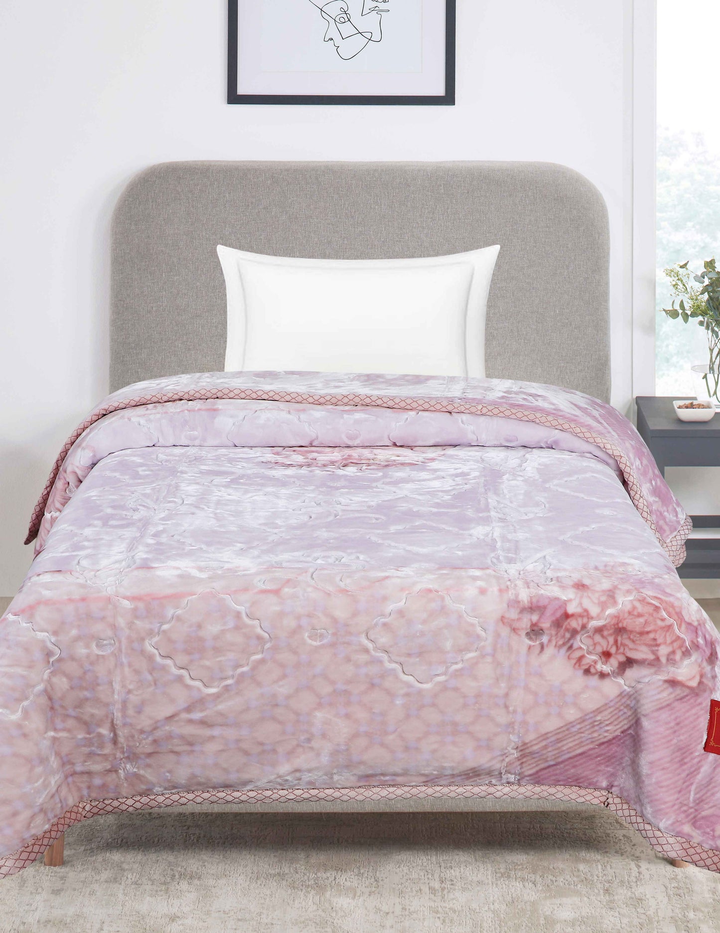 Snow Drop Single Bed Blanket (900 GSM)